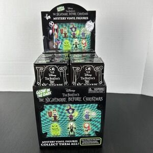 THE NIGHTMARE BEFORE CHRISTMAS Glow In The Dark FULL CASE Of 12 Vinyl Figure